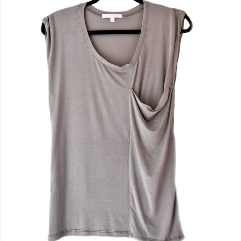 Muscle tee
